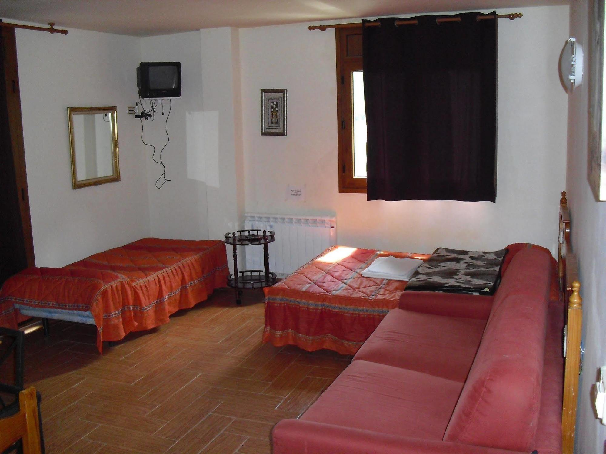 Apartamentos Anem 3000 Arans Εξωτερικό φωτογραφία